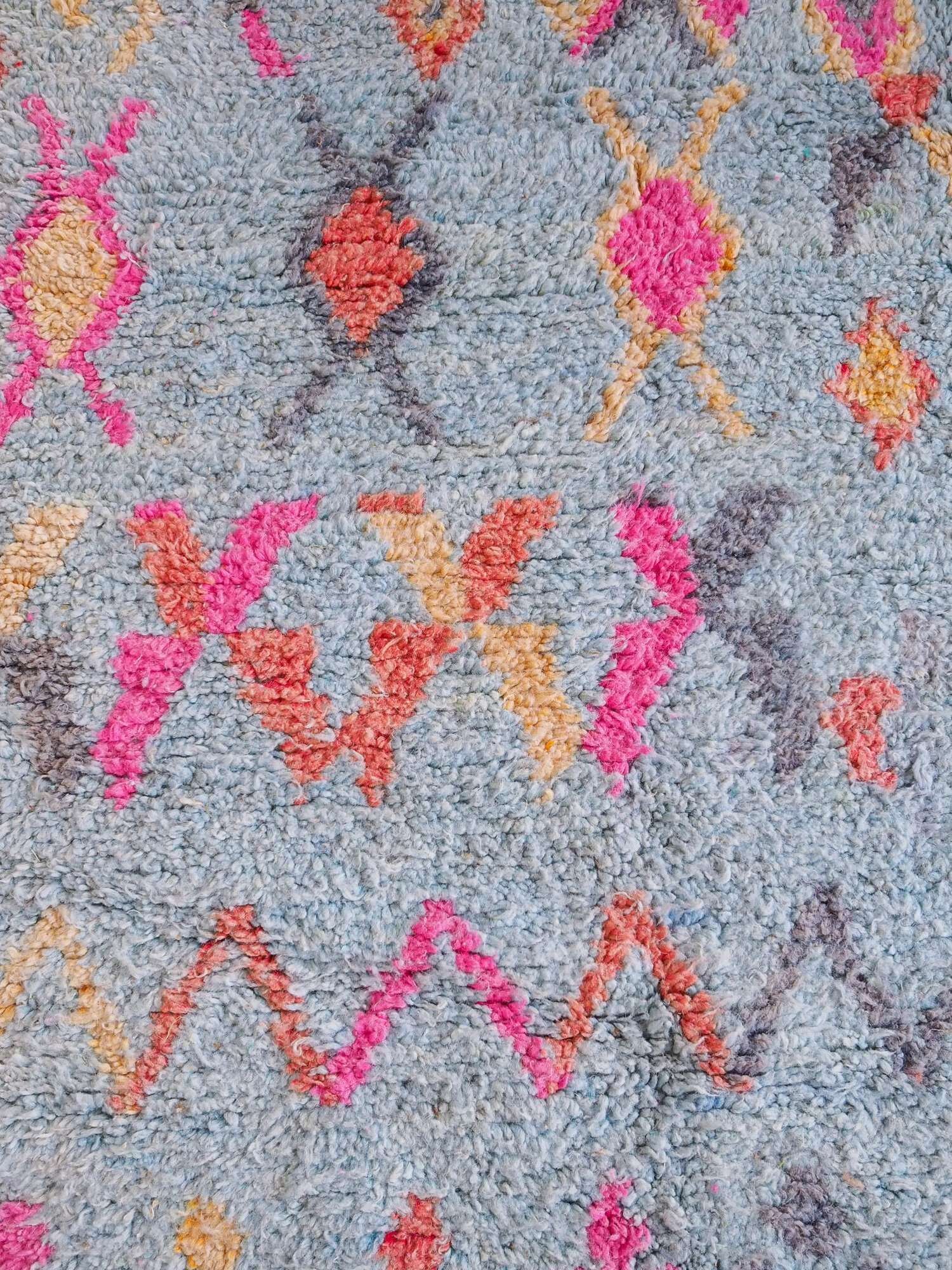 aventyr-moroccan-boujad-wool-rug-pink-love-in-the-sky-5.jpeg