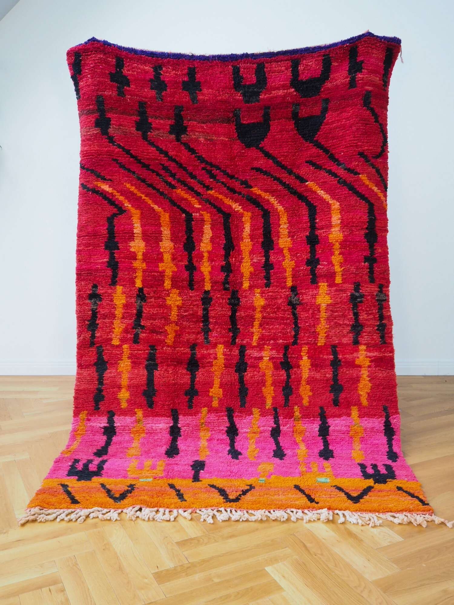 aventyr-moroccan-boujad-wool-rug-fireworks-1.jpeg