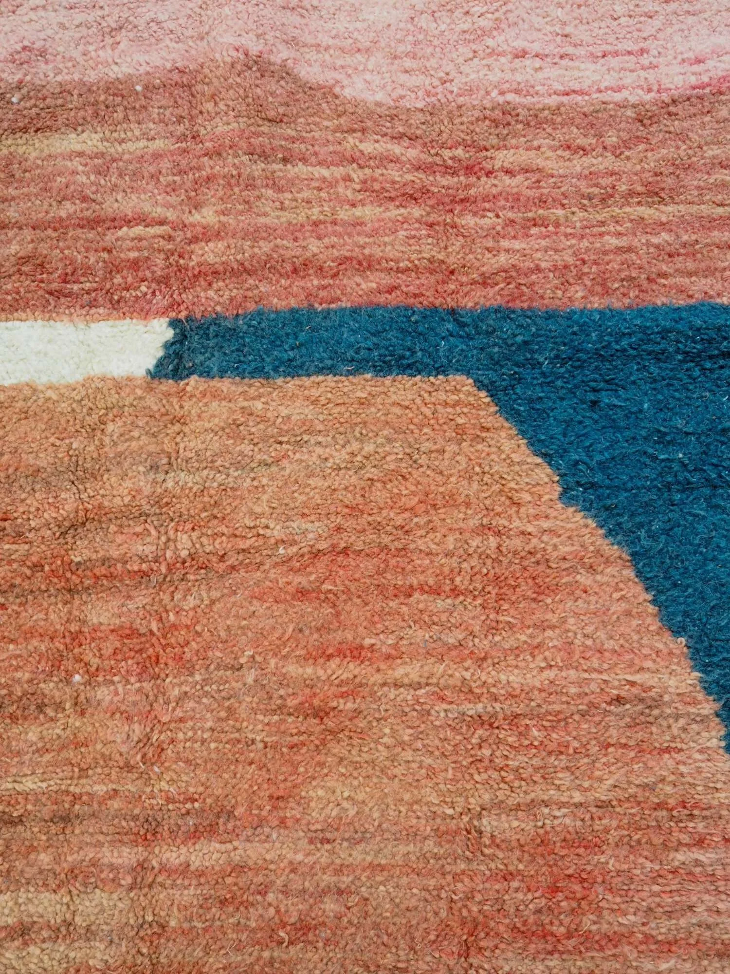 aventyr-moroccan-boujad-wool-rug-ocean-cliff-6.jpeg