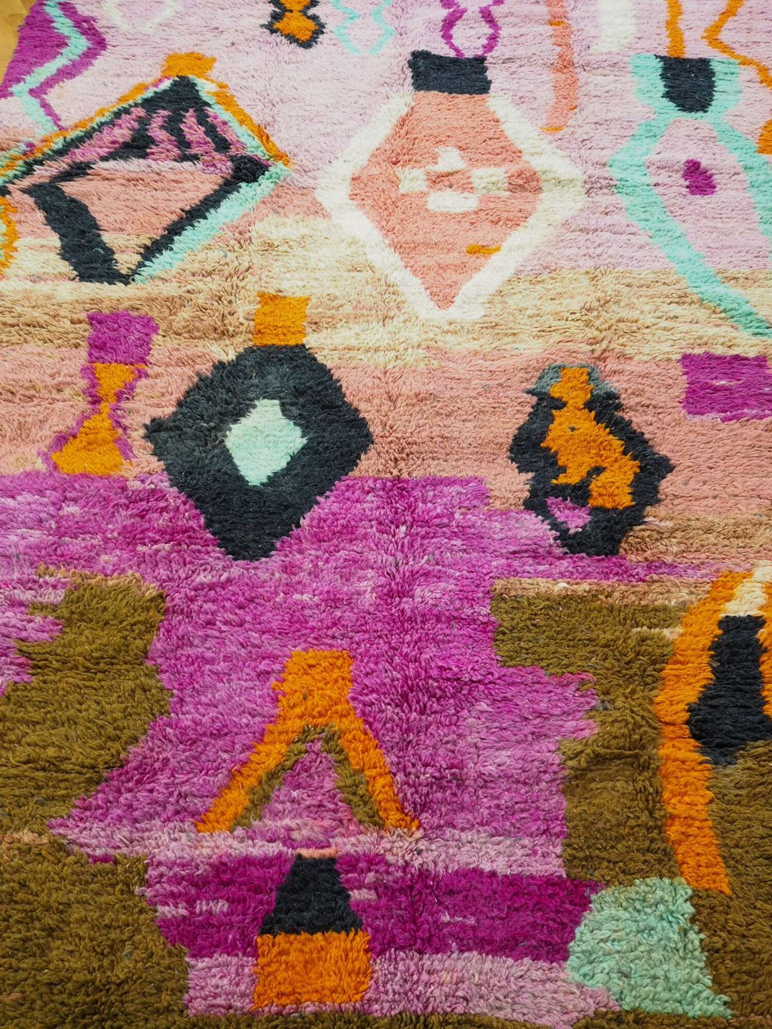 aventyr-moroccan-boujad-wool-rug-deep-forest-4.jpeg