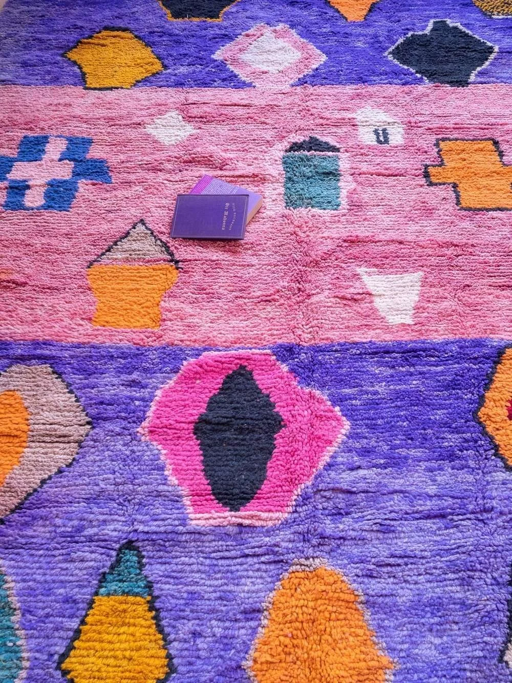aventyr-moroccan-boujad-wool-rug-le-mauve-2.jpg