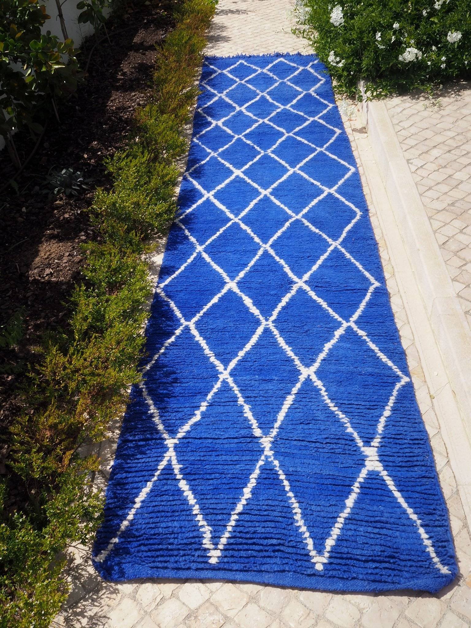 aventyr-moroccan-boujad-wool-runner-le-jardin-4.jpg