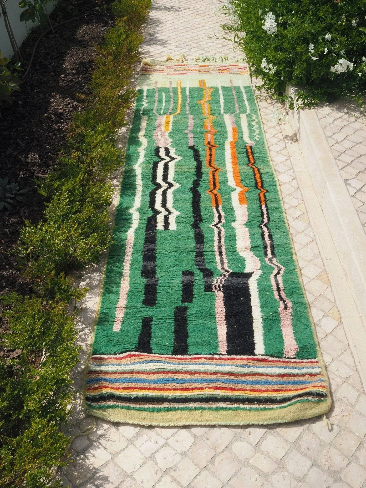 aventyr-moroccan-boujad-wool-runner-forest-flow-6.jpg