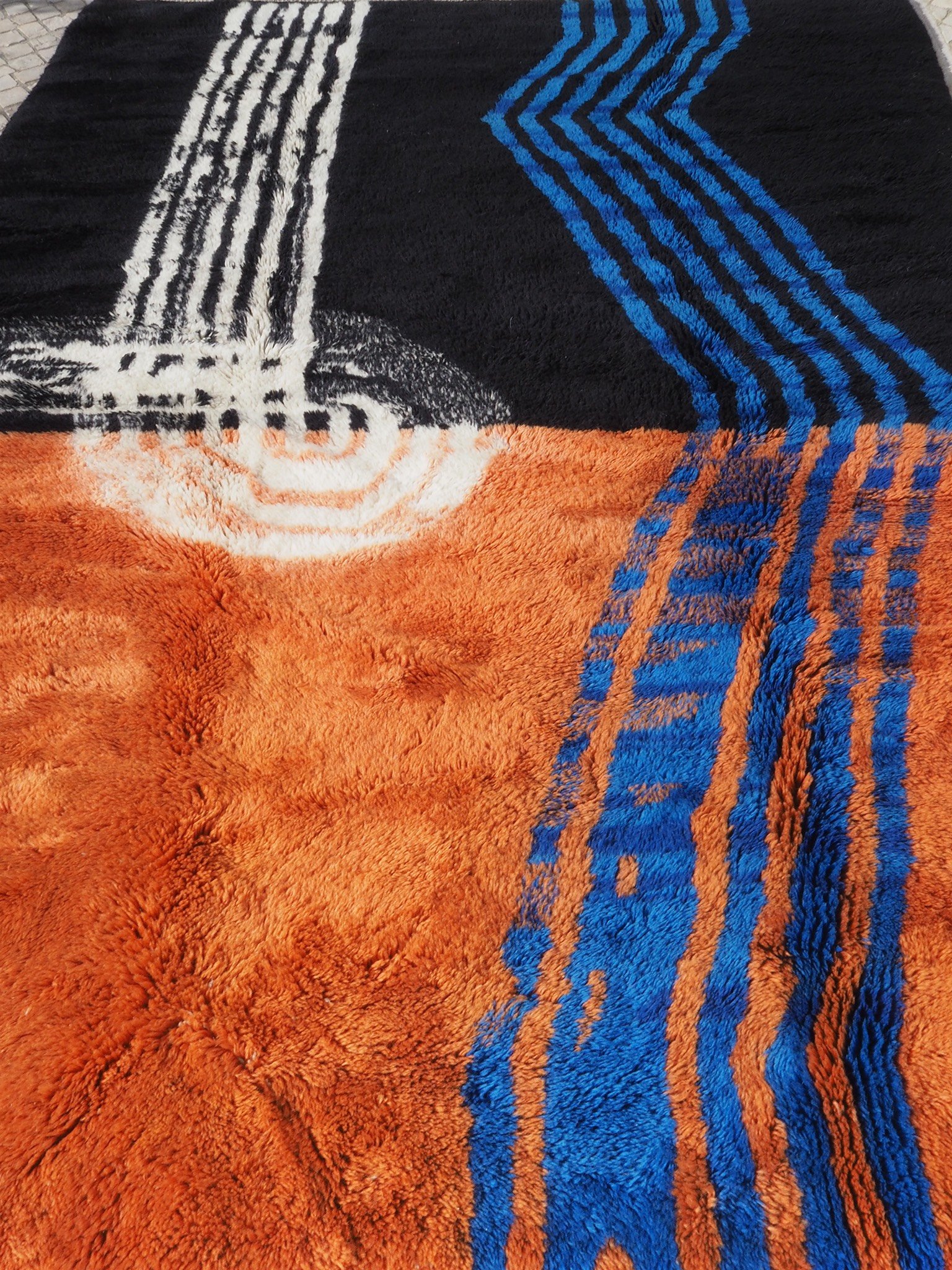 aventyr-moroccan-wool-beni-mrirt-rug-art-andreas-2.jpg