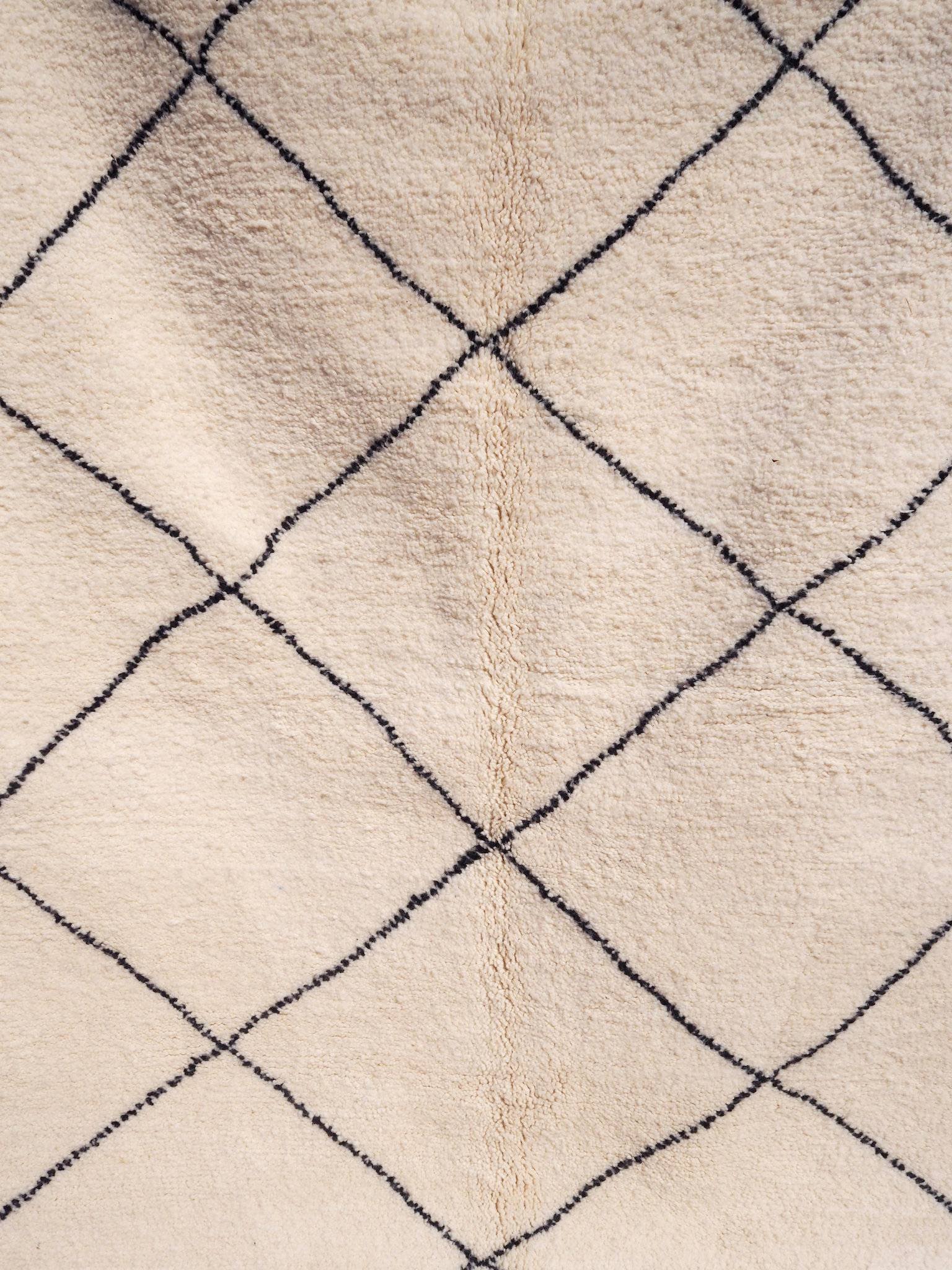 aventyr-moroccan-beni-ourain-wool-rug-laya-2.jpeg