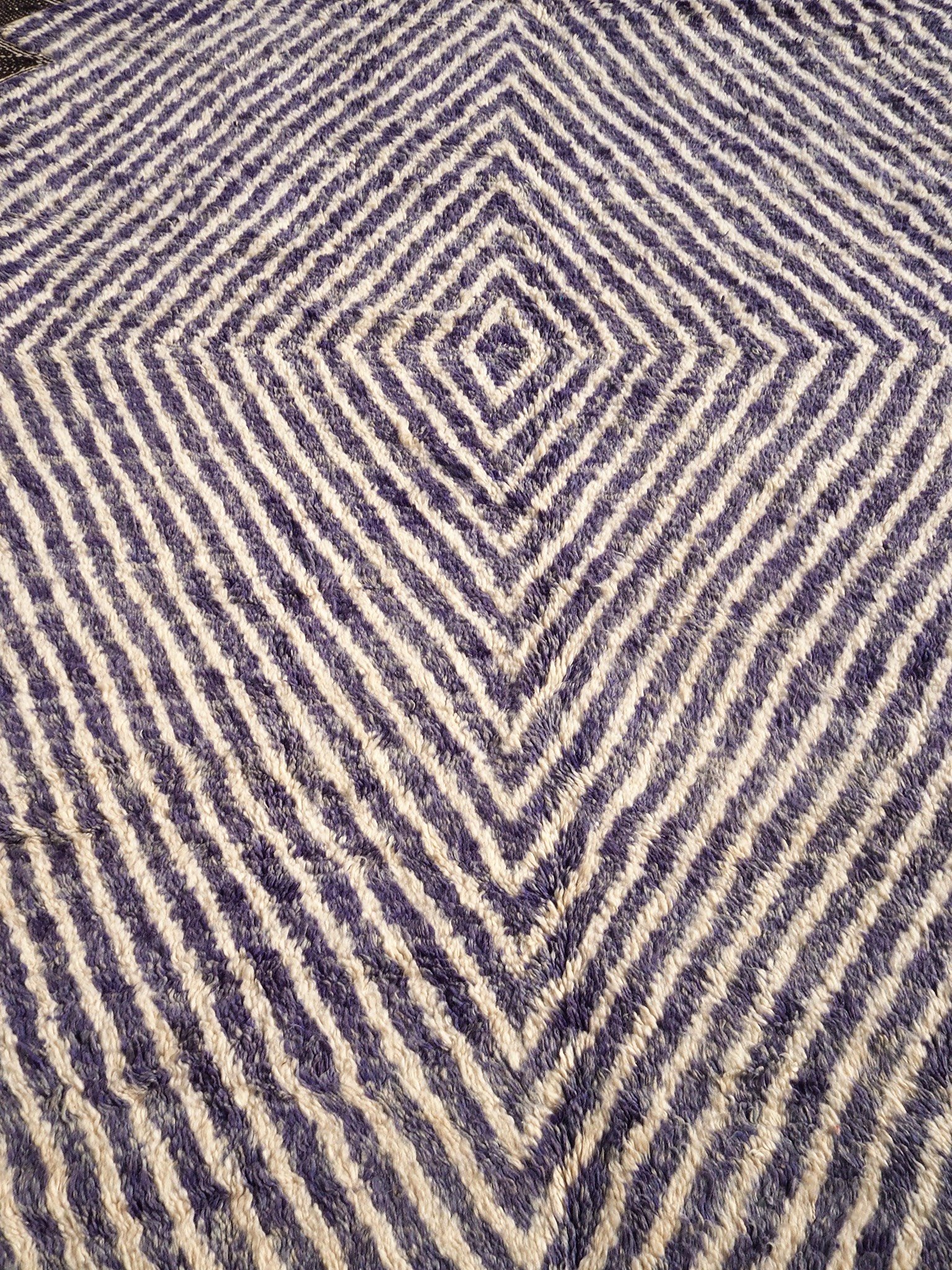 aventyr-moroccan-boujad-wool-rug-tazenakht-Hajar-300x200cm-2.jpg