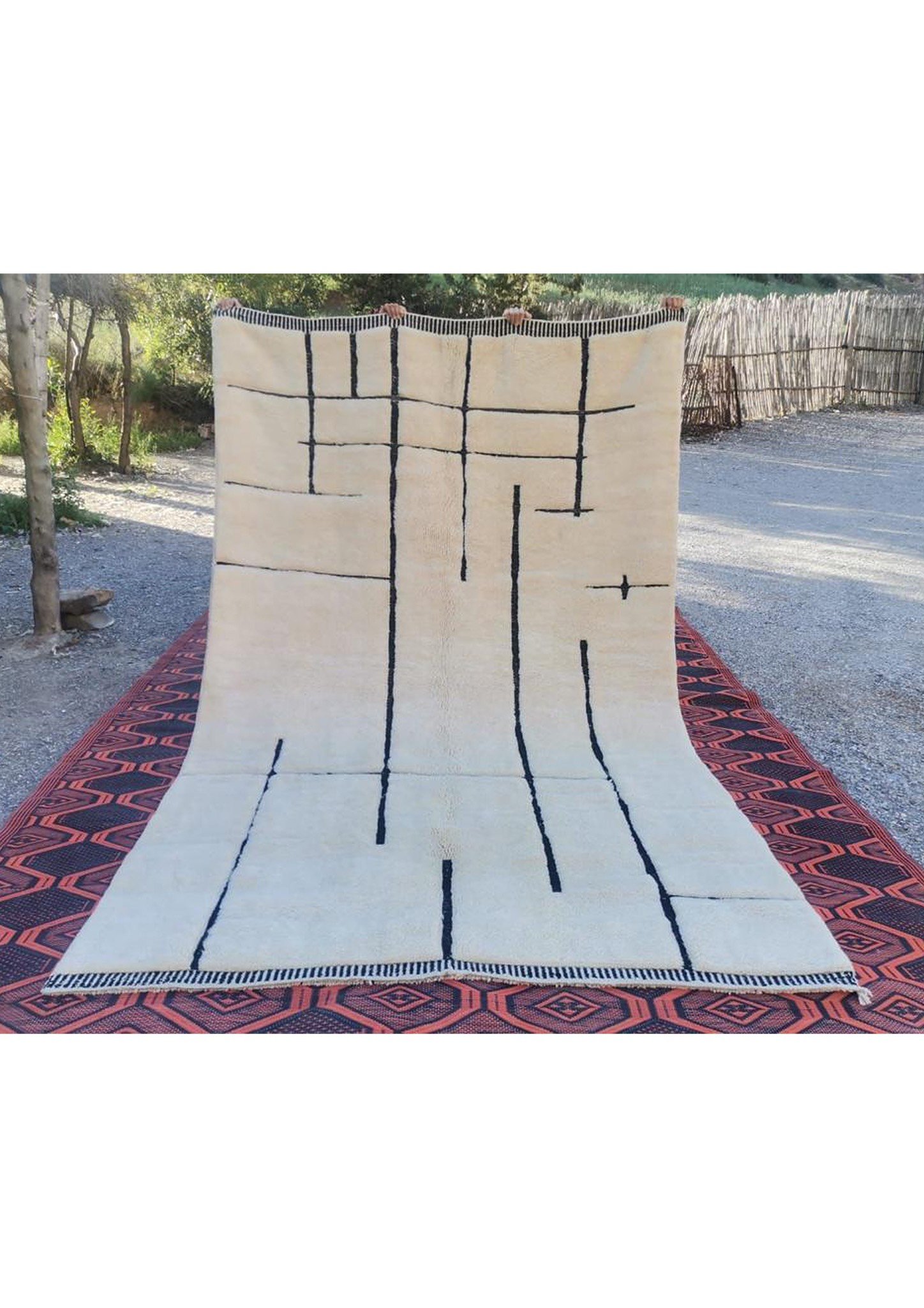 Moroccan-beni-mrirt-wool-rug-Abad.jpg