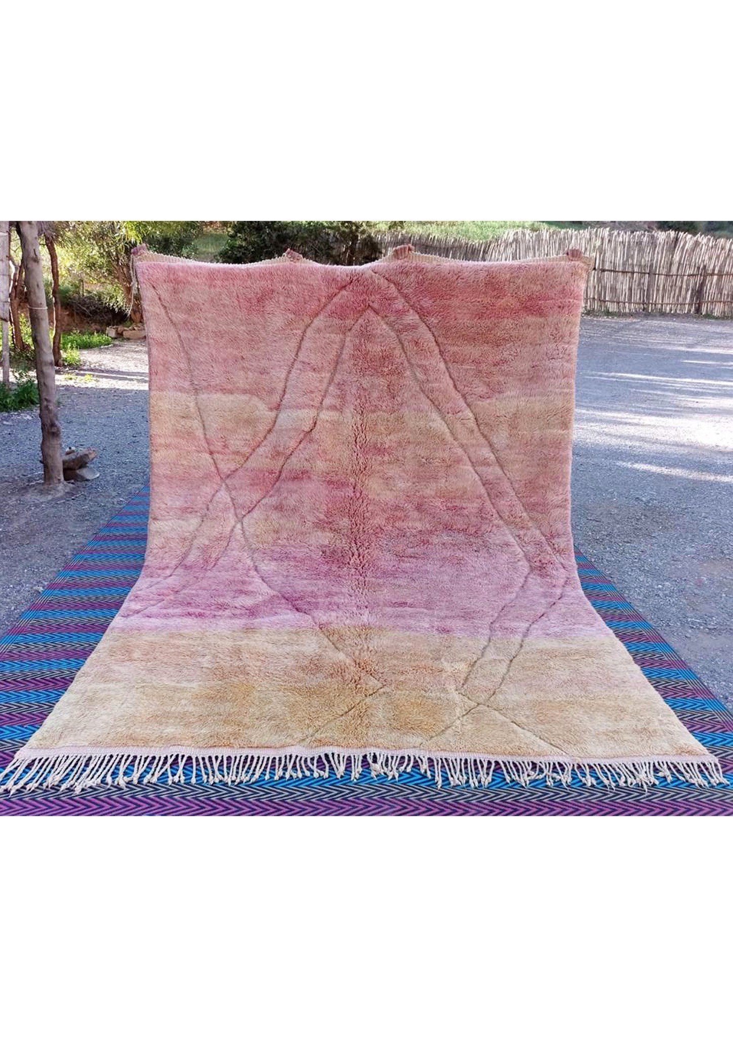 Moroccan-beni-mrirt-wool-rug-pink-sunset-1.jpg