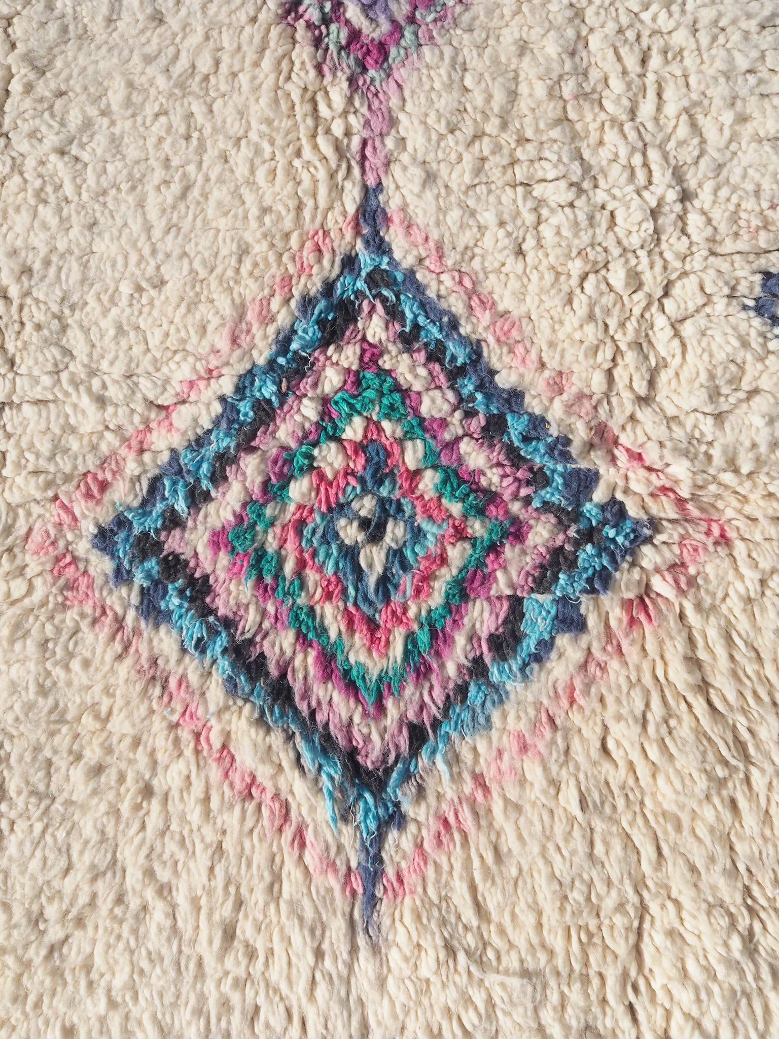 aventyr-azilal-wool-rug-pink&blue-diamonds-6.jpg