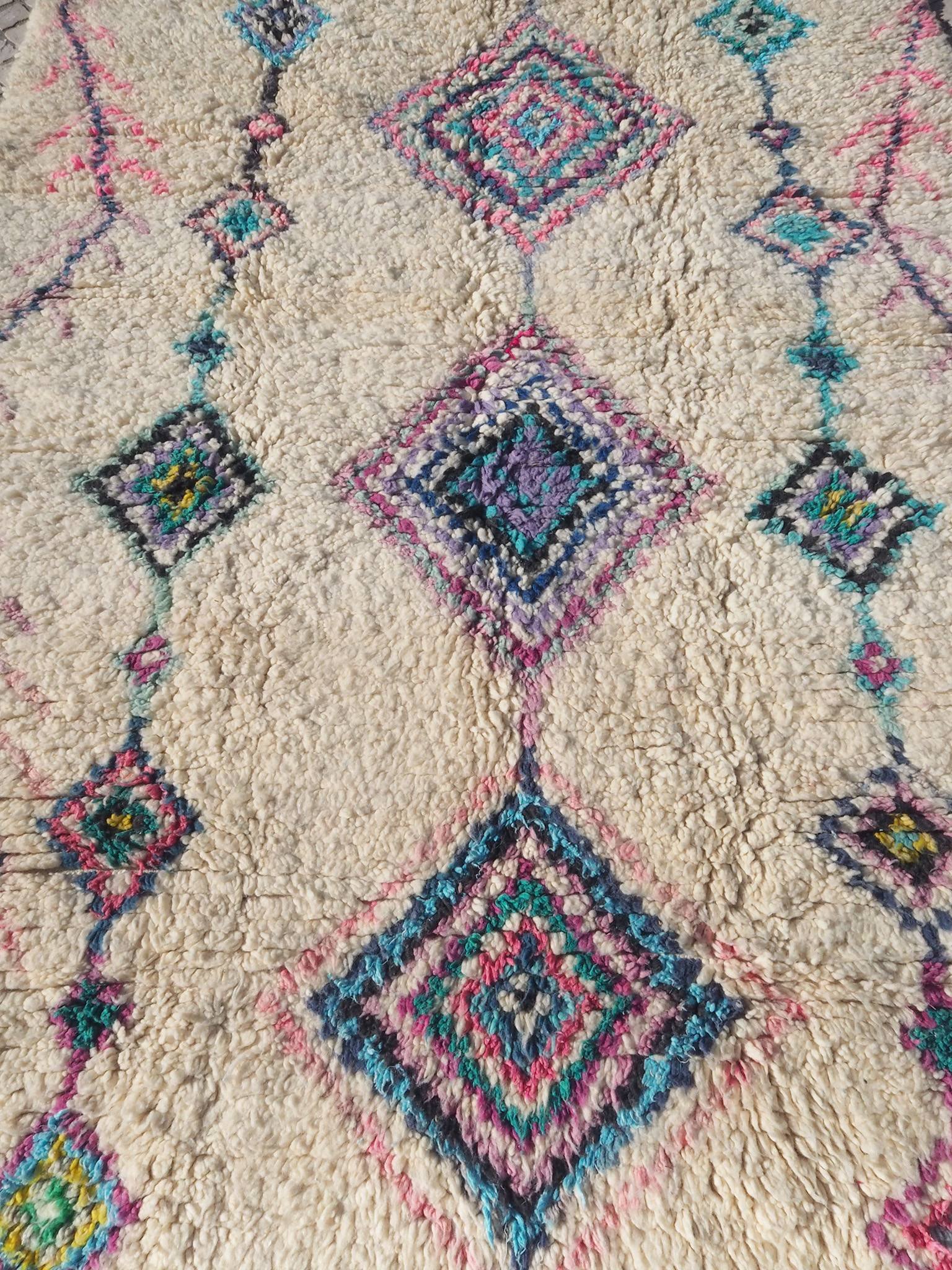 aventyr-azilal-wool-rug-pink&blue-diamonds-3.jpg