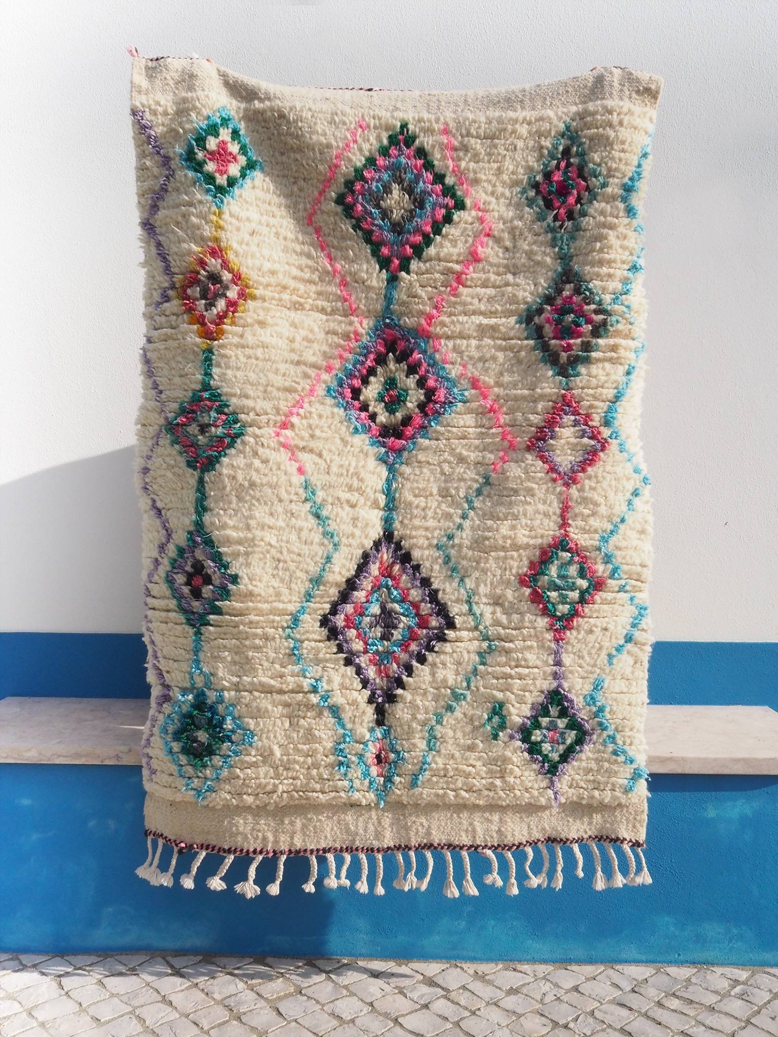 MOROCCAN AZILAL WOOL RUG - blue diamonds - 150 X 100 CM
