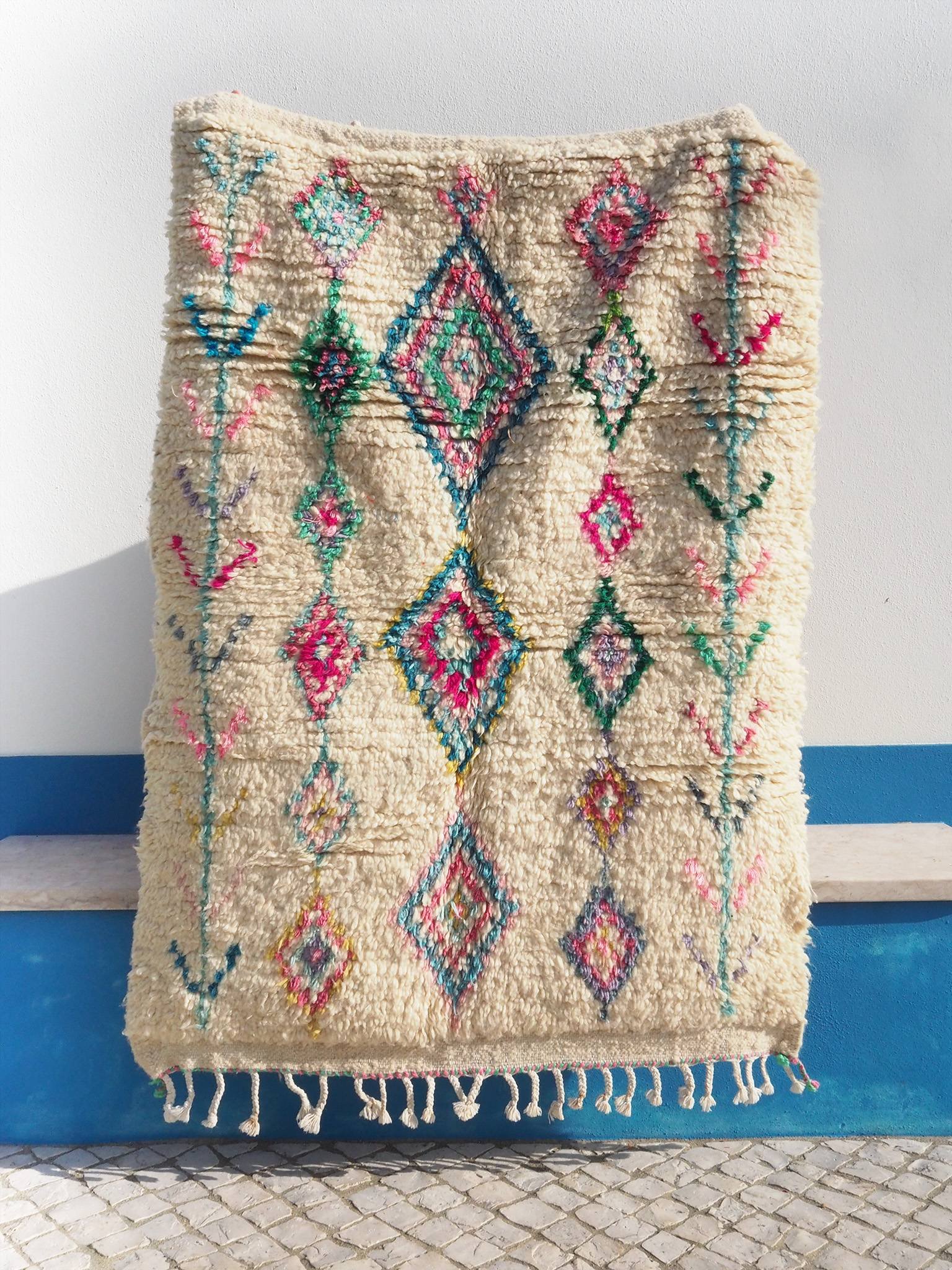 MOROCCAN AZILAL WOOL RUG - MINT DIAMONDS - 150 X 100 CM
