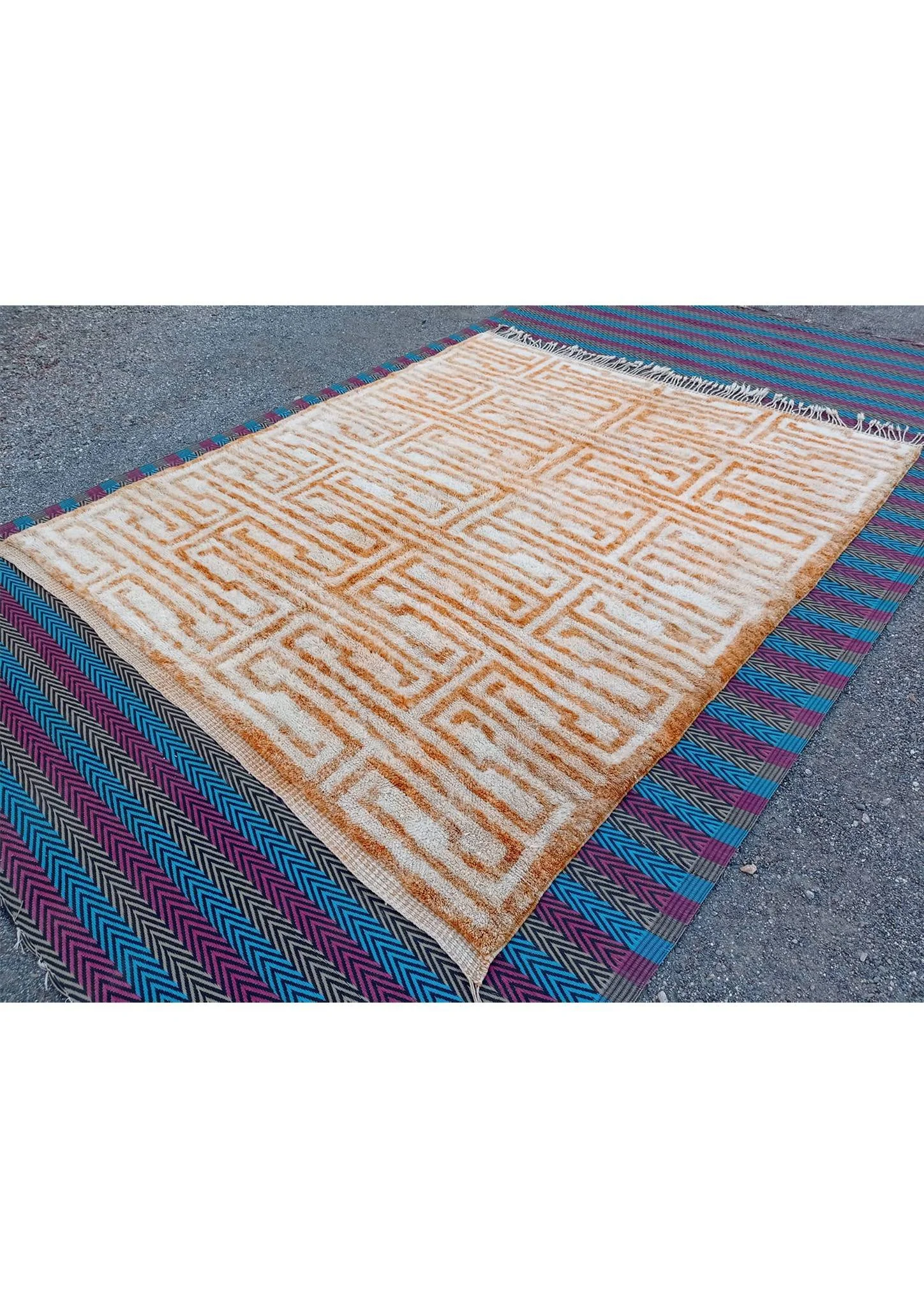 Moroccan-Beni-M'rirt-Wool-Rug-orange-maze-3.jpg