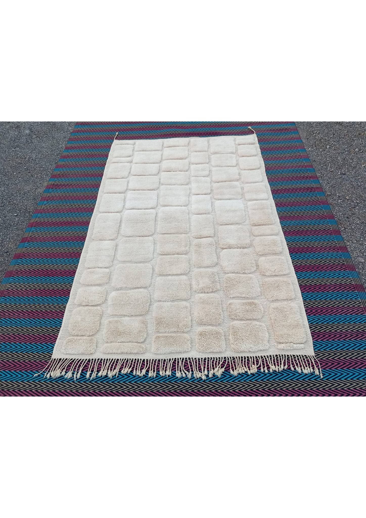 Moroccan-Beni-M'rirt-Wool-Rug-snow-2.jpg