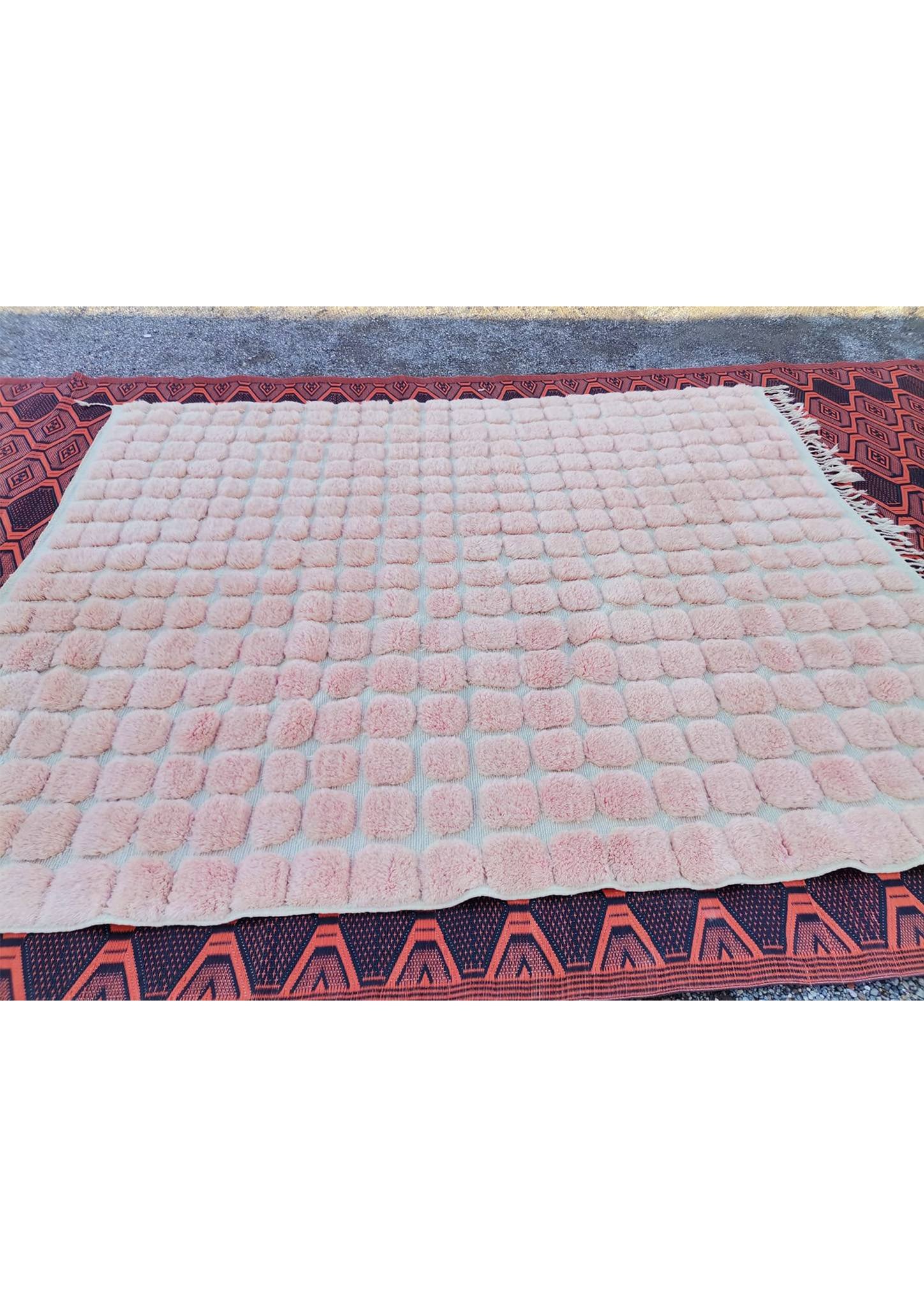 Moroccan-Beni-M'rirt-Wool-Rug-pink-love-6.jpg