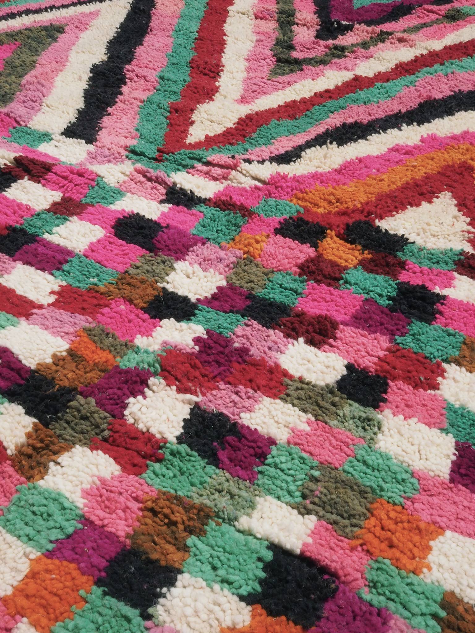 moroccan-wool-boujad-rug-chaima-300x208cm-4.jpg