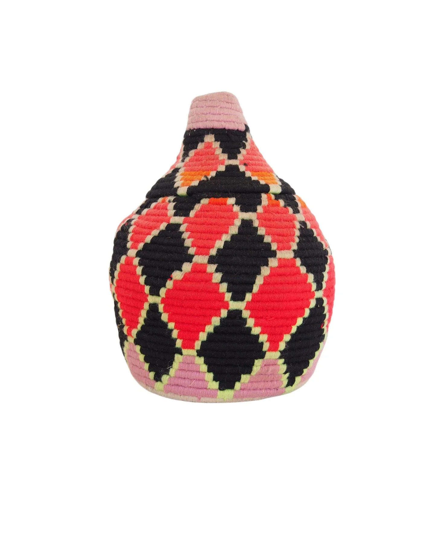 ✨ New Arrivals: Handwoven Berber Baskets ✨

Discover the beauty of these stunning Berber baskets, a reflection of age-old craftsmanship and rich tradition. Each basket is intricately handwoven by skilled Berber women from Morocco, using locally sourc