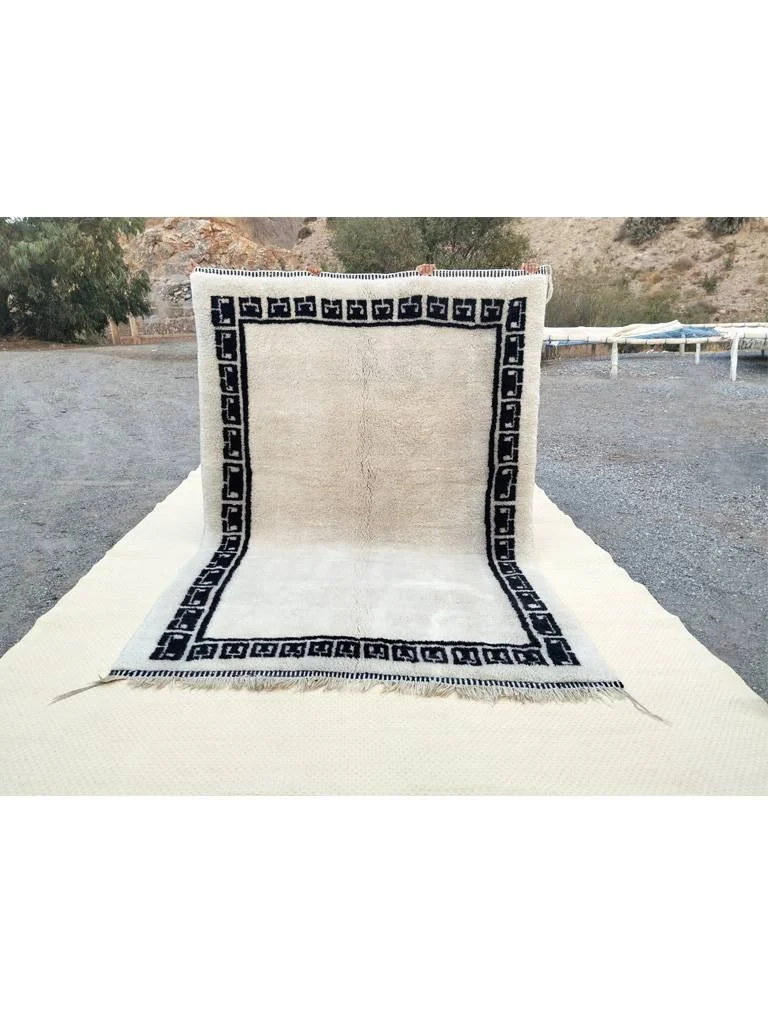 aventyr-moroccan-beni-mrirt-wool-rug-charaf-1.jpg