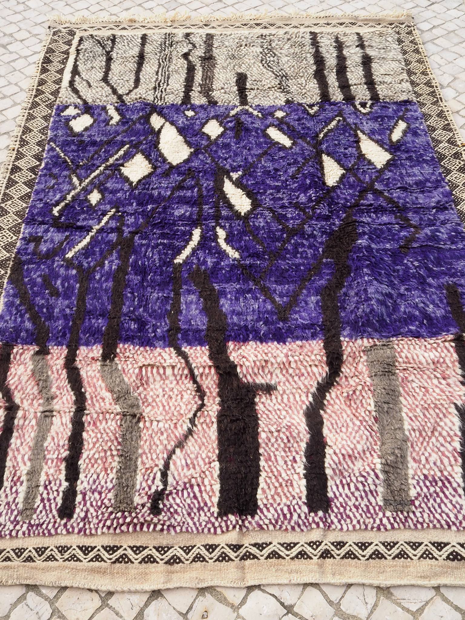 aventyr-moroccan-taznakht-rug-maze-1.jpg