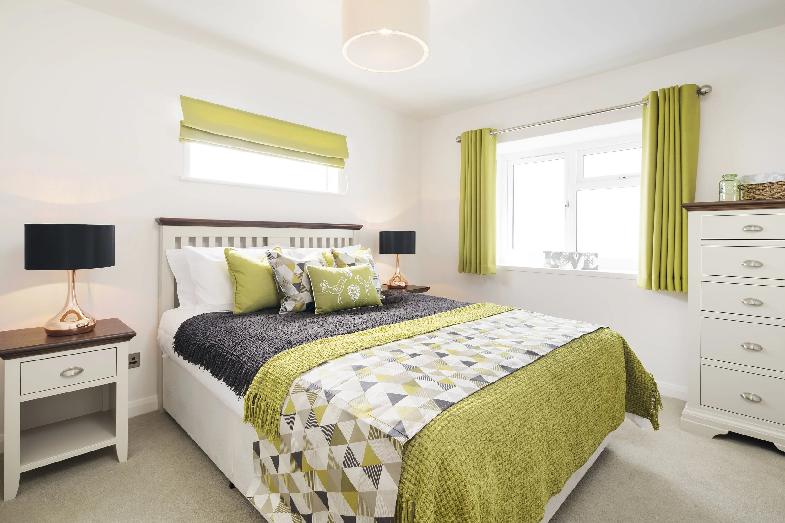 Bedroom A.jpg