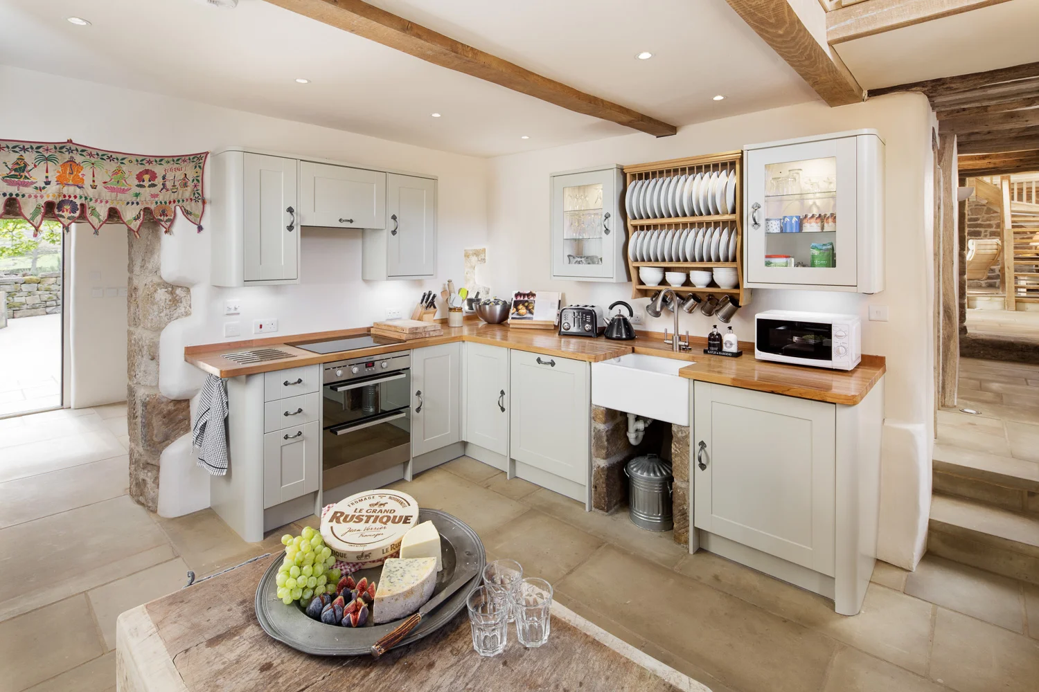 Kitchen A3.jpg
