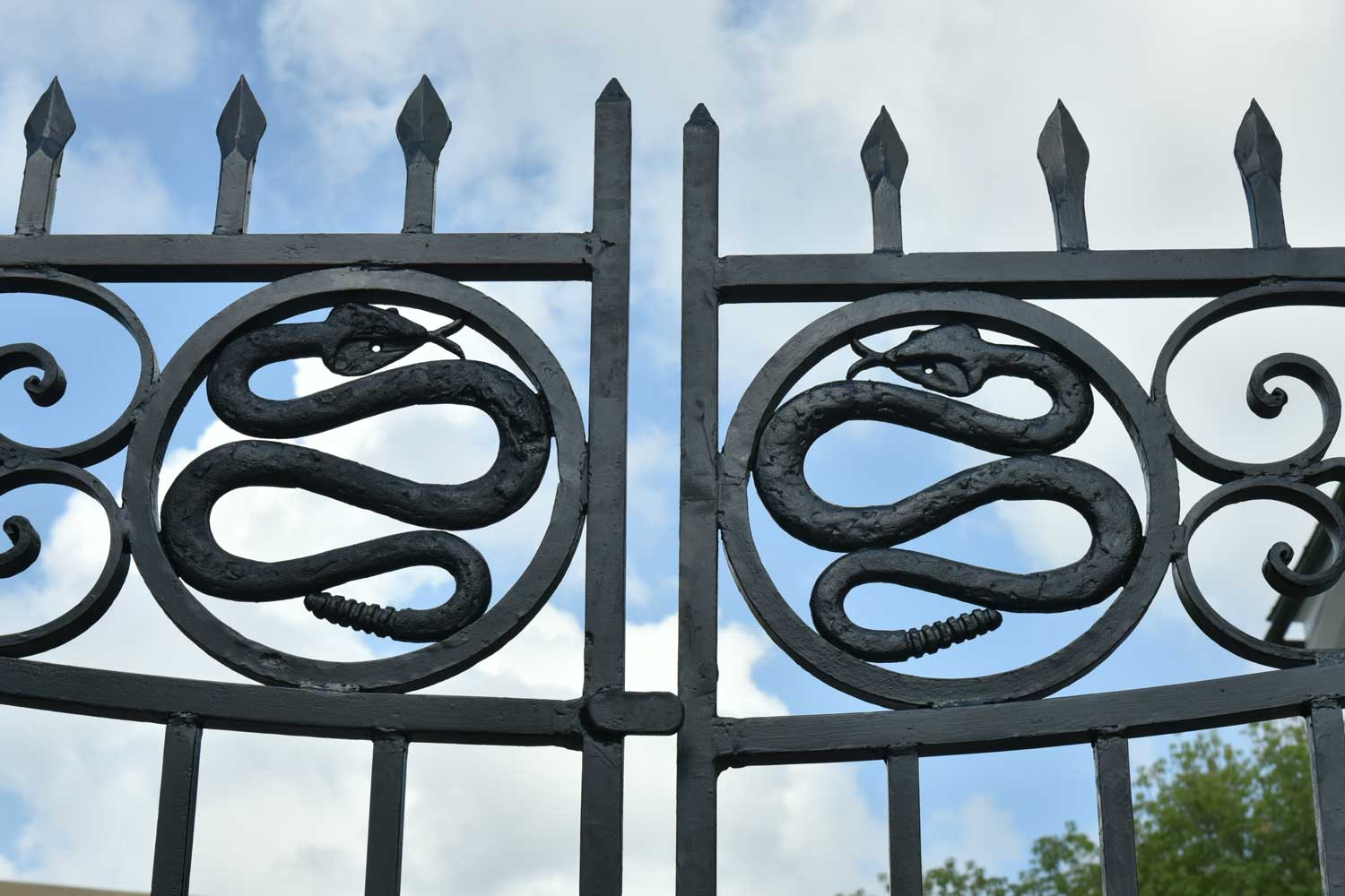 restored-original-ironwork-gate.jpg