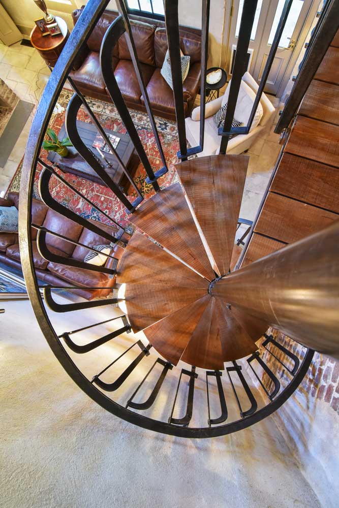 custom-built-spiral-staircase.jpg