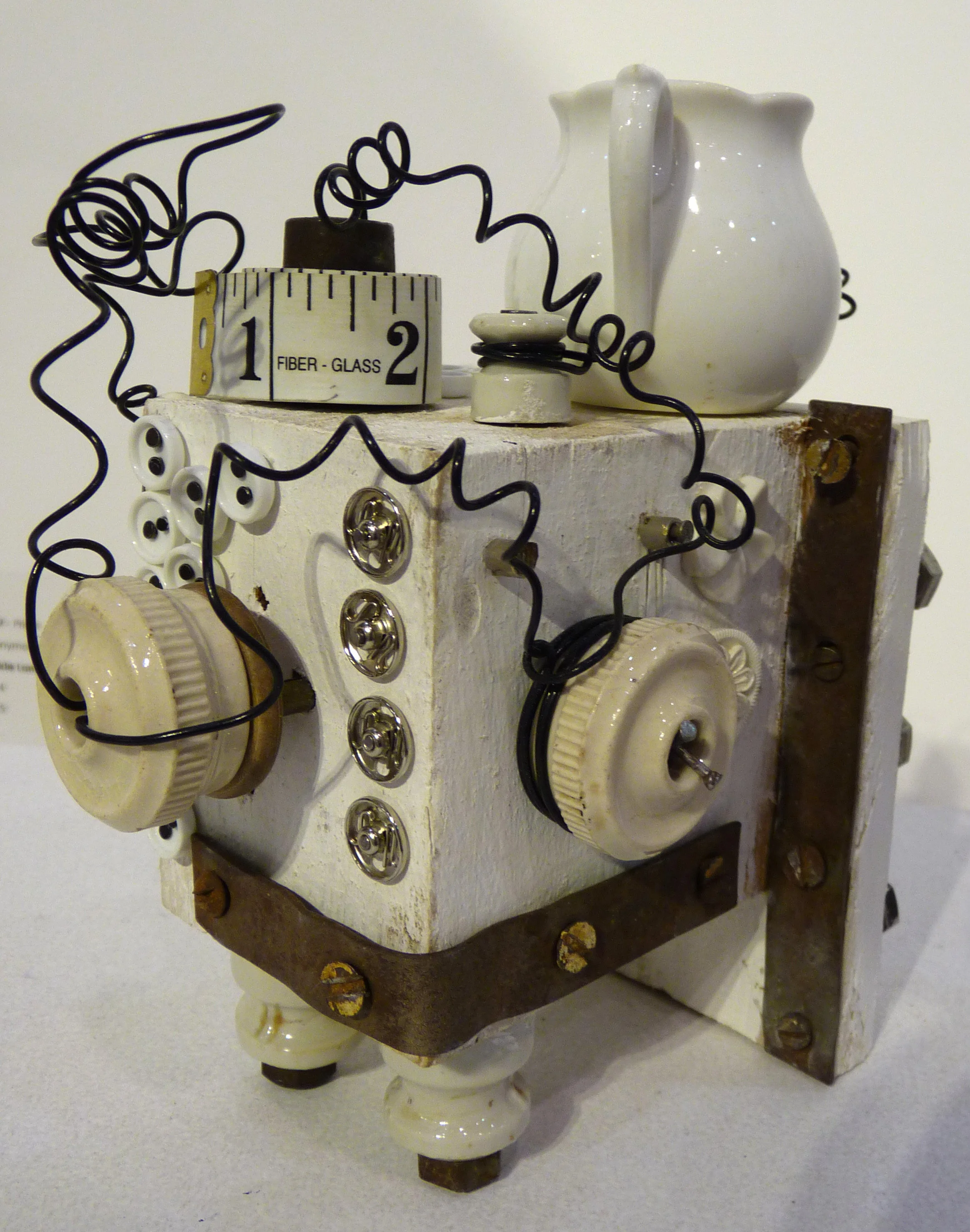 Dis-functional - jug and tape measure one