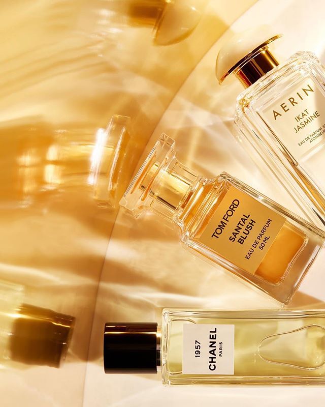 Repost @carolineleeming
・・・
Fragrances.
@chanel.beauty . @tomford . @aerin 
Recent work for @stella_telegraph .

#chanel #1957 #tomford #santalblush #aerin #ikatjasmine #telegraph #photo #stilllife #beauty