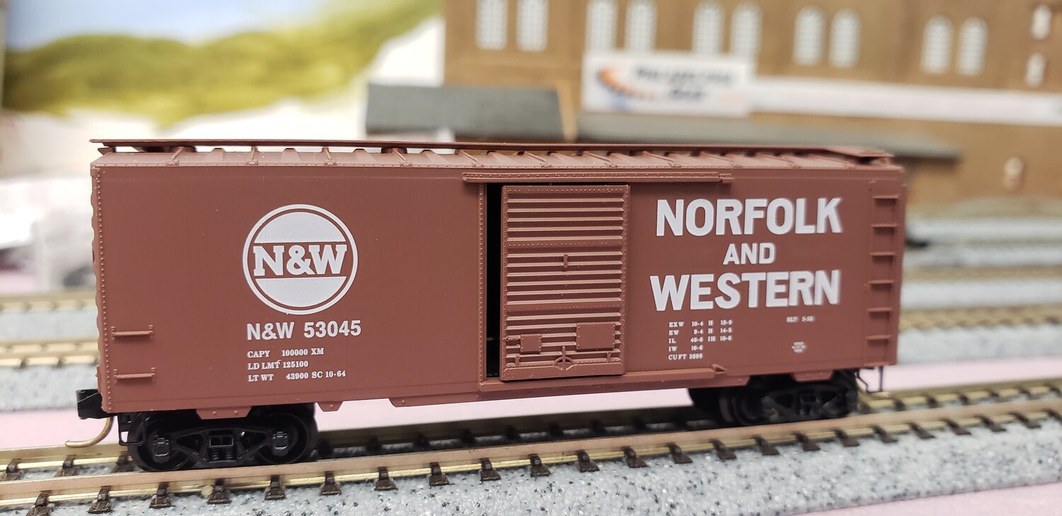 Details about   N Micro Trains 032 00 540 Micro-Mouse 2021 VALENTINE'S 50' Standard  Box Car 