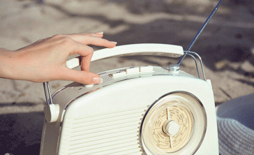 radio gif.gif
