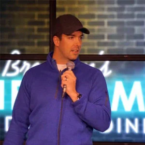 Tilley Comedian