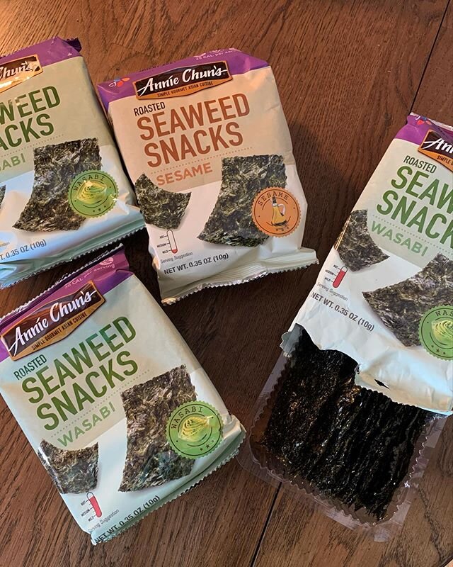 Geesh, how can one person love seaweed this much?! Maybe it&rsquo;s my inner mermaid?🧜🏼&zwj;♀️ What&rsquo;s been your most unexpected favorite self quarantine snack?
#seaweed #underthesea #nomnomnom #seaweedmonster #nomnomnom
