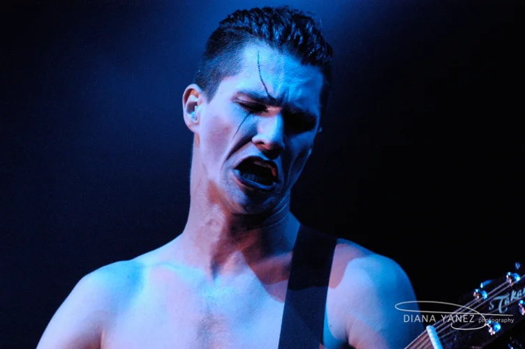 Live_0021.jpg