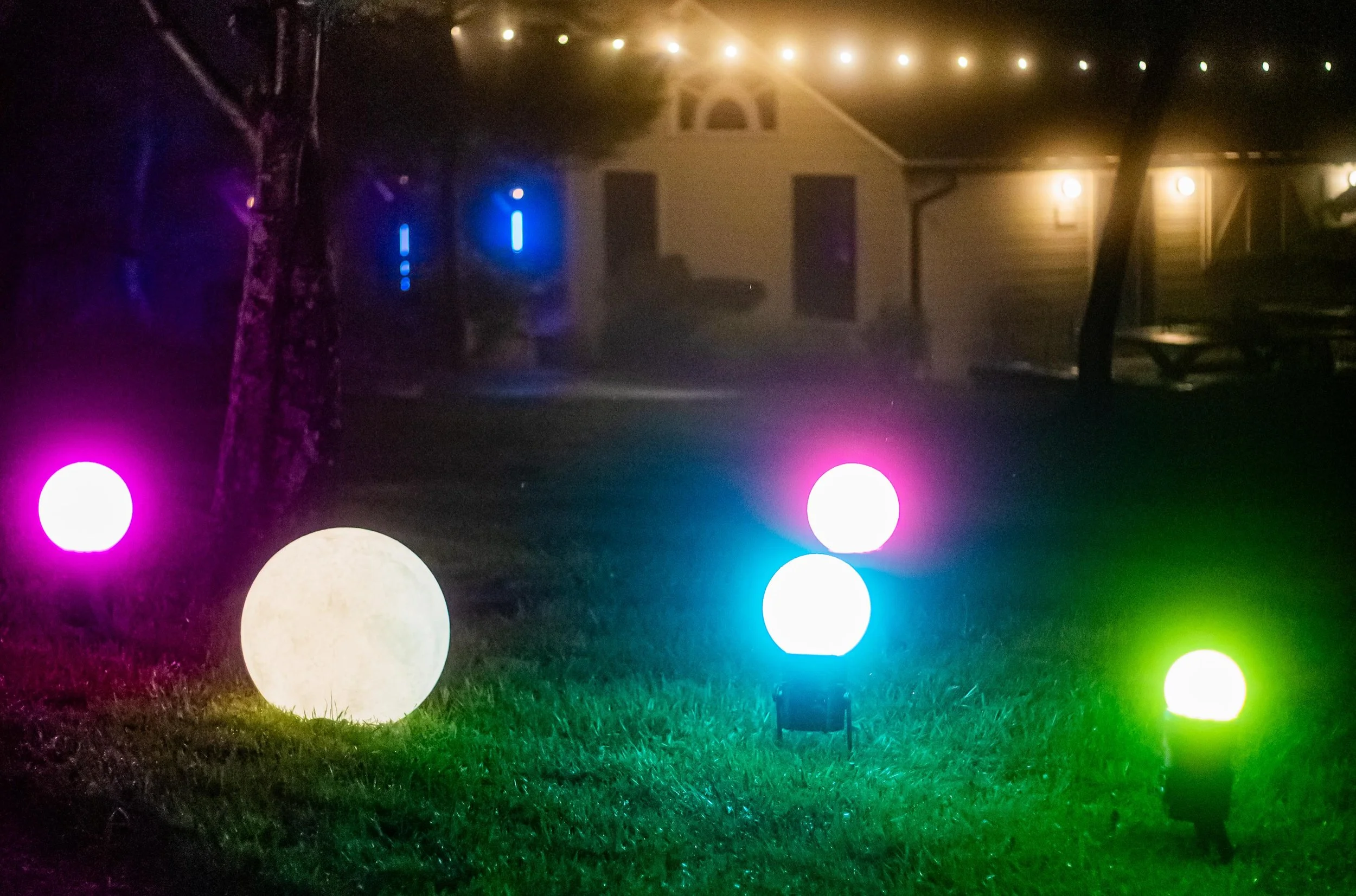 The difference between a good event and a great one is all in the details. 

Add a touch of magic to your next event with our glowing domes and light the path to an unforgettable experience. 🔮

Working with clients such as 

@brooklynmuseum 
@thesis