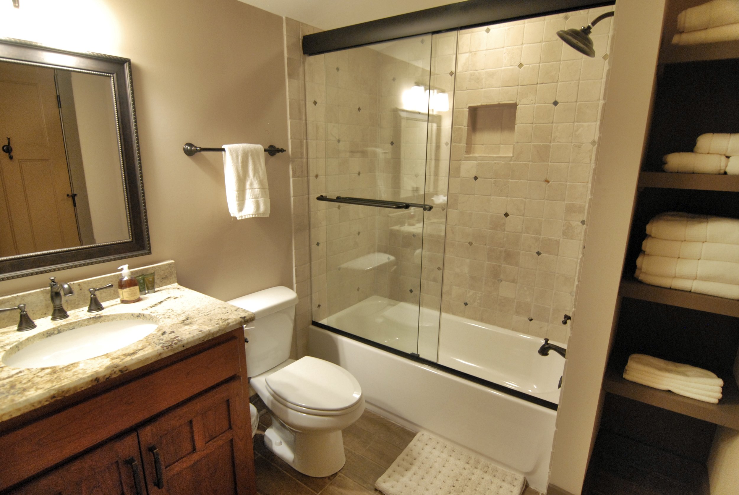 Upstairs Bathroom 1