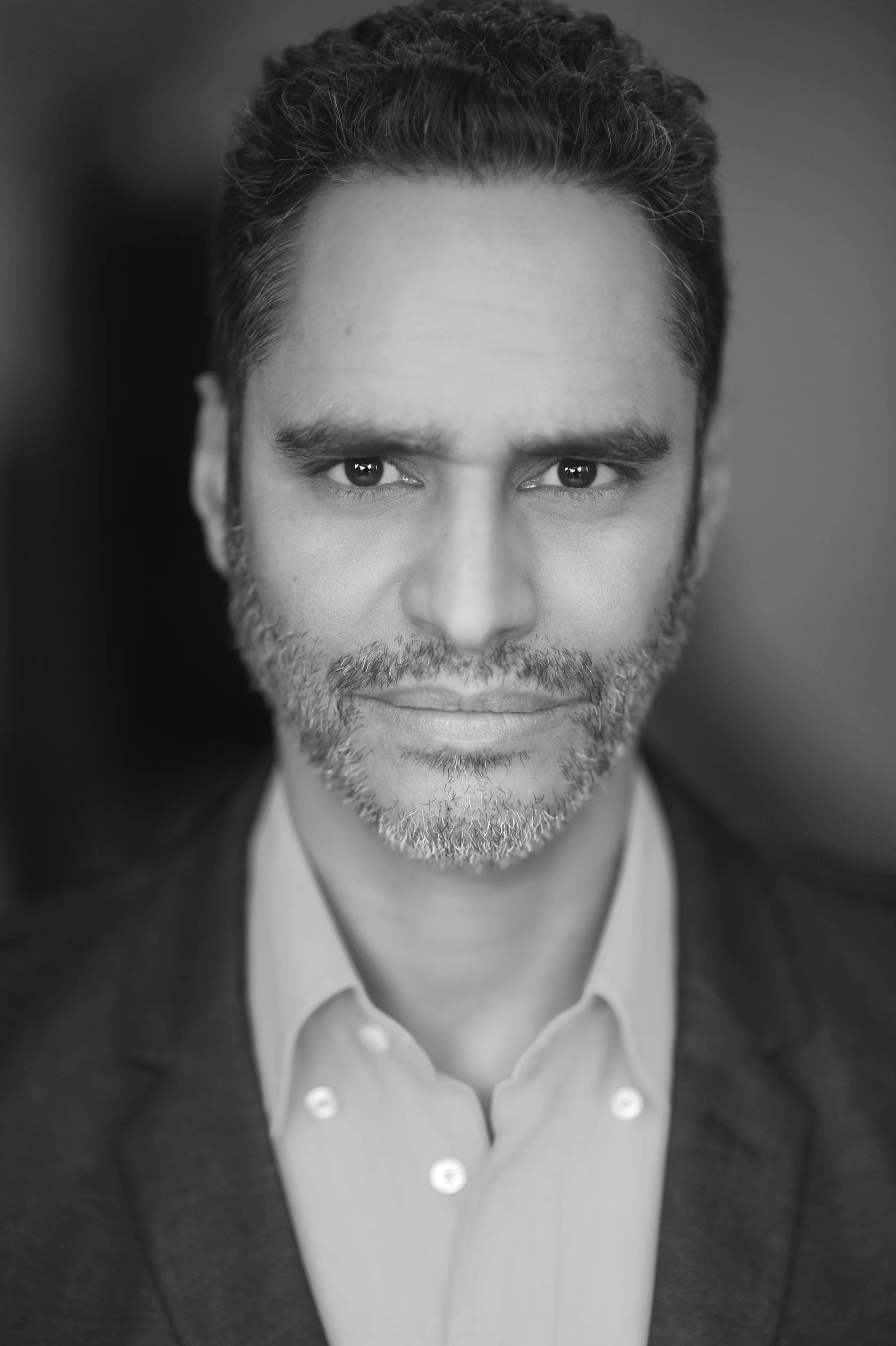 Martín Solá stars as Don Quixote