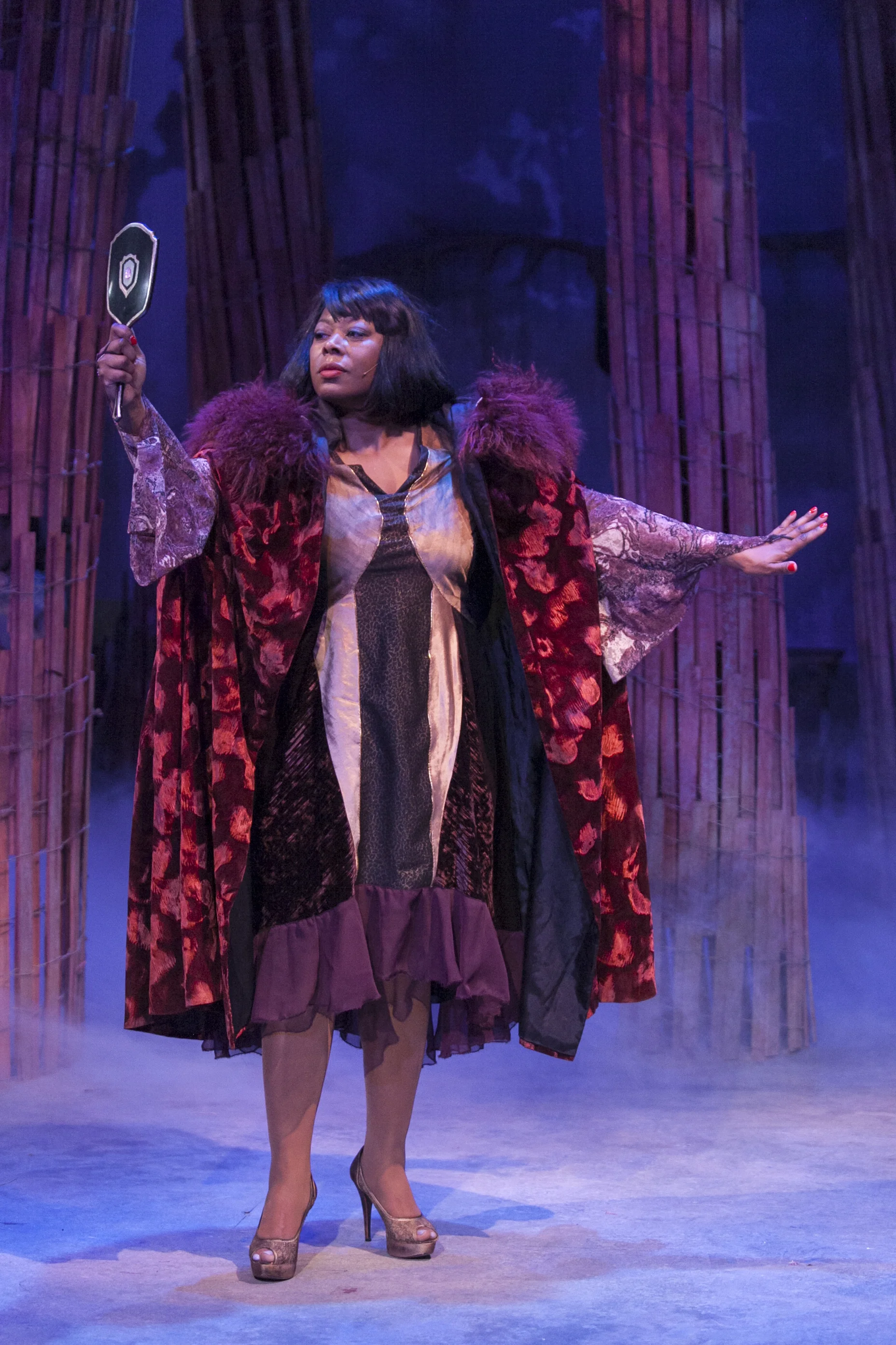 IntoTheWoods_HB-2181.jpg