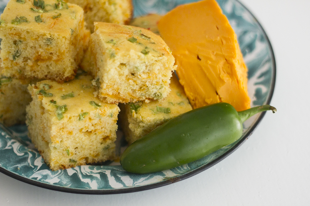 Jalapeno-Cheddar-Cornbread_05.jpg