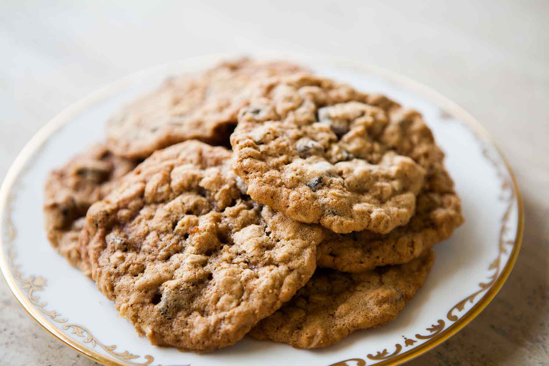 raisin griddle-cookies.jpg