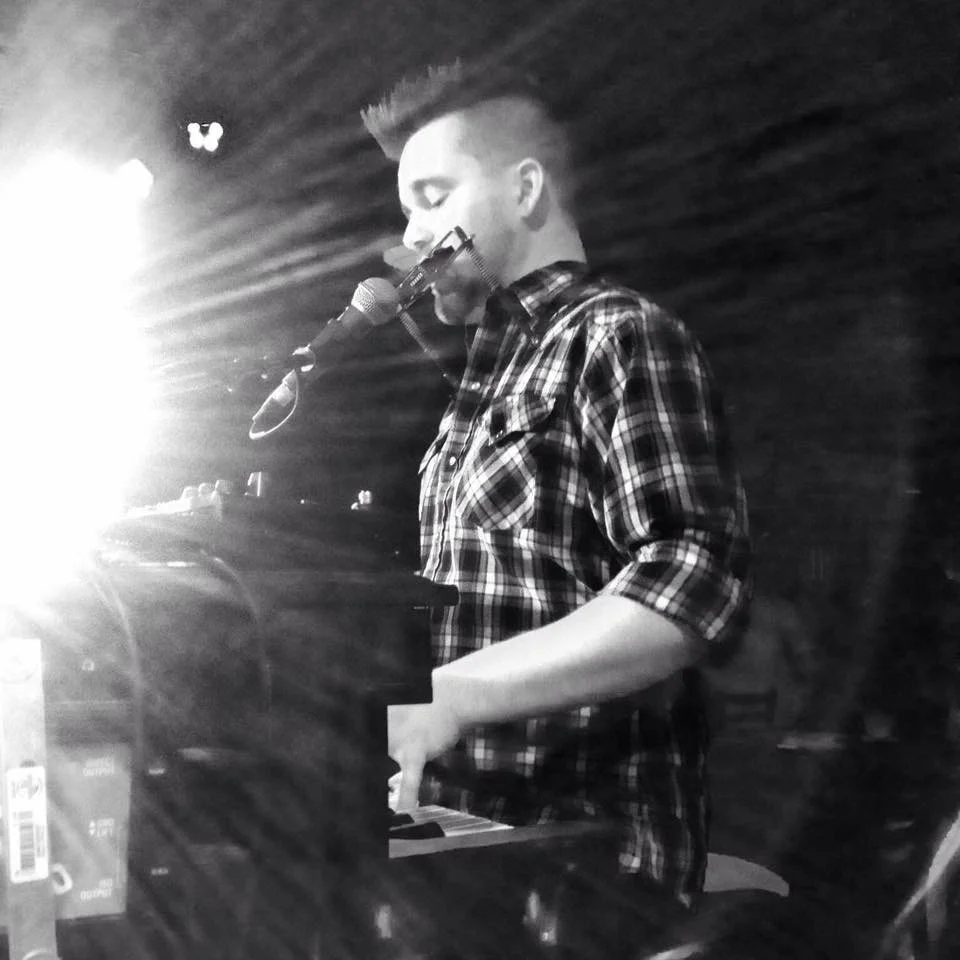 Dueling Pianos - Howl at the Moon