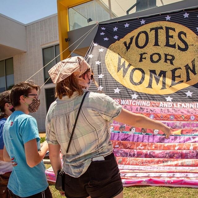 Shots from Saturday when the Oklahoma stripe went on. We had our first public performance since the pandemic began. It was outside and most wore masks. ❤️⭐️❤️⭐️❤️⭐️❤️⭐️❤️
#votesforwomen #suffrage #vote #activistart #art #history #herflag2020 #women