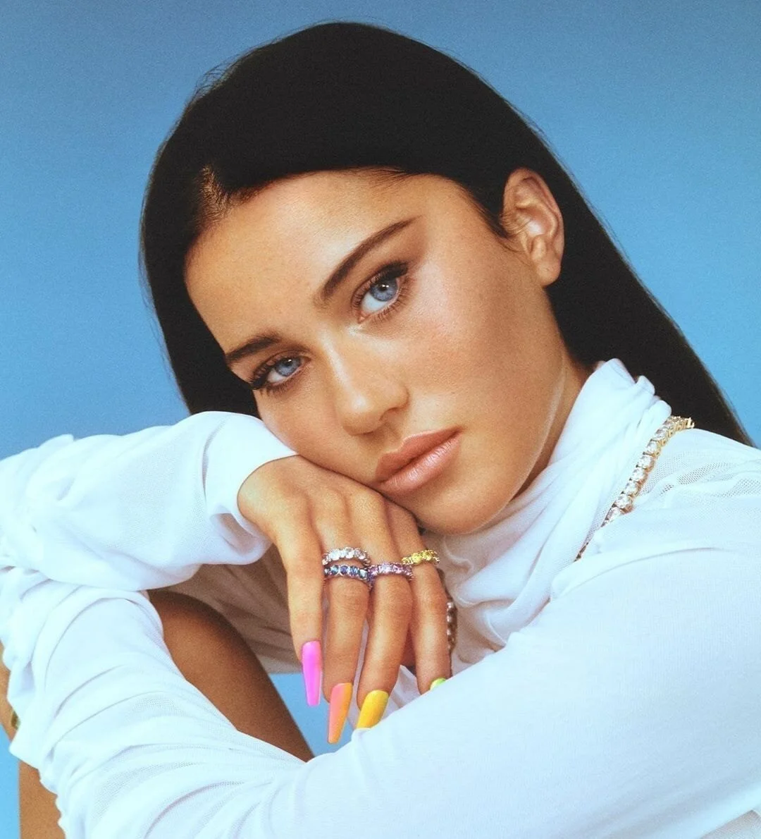 Claudia Valentina_DSTNGR