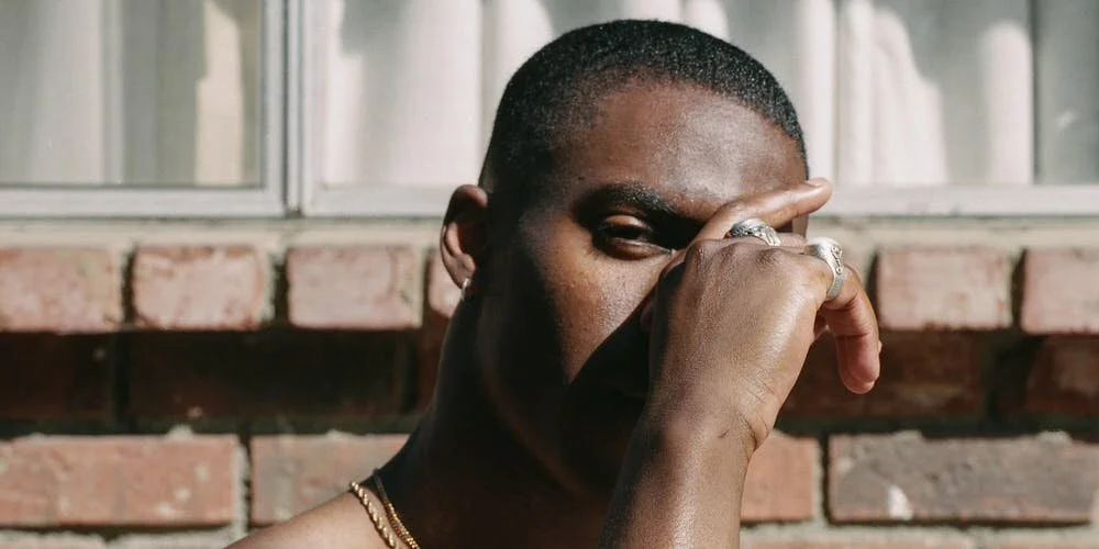 Sunni Colón - Provide [Video]