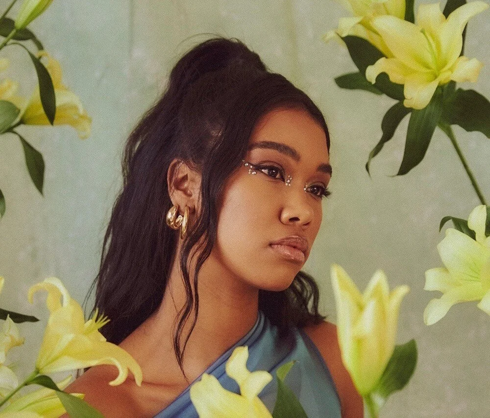 Amber Mark - Competition [Video]