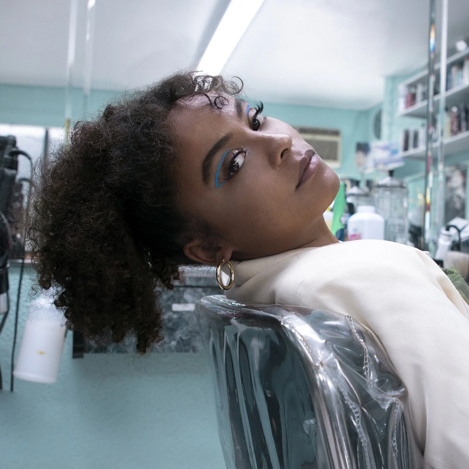 Danitsa - Ova feat. Emiz [Video]