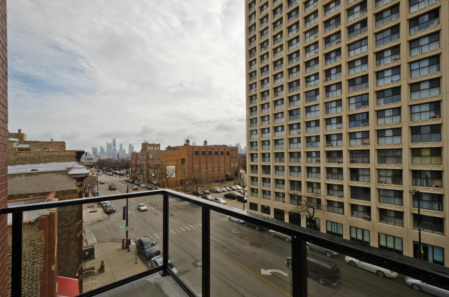 401 - Balcony