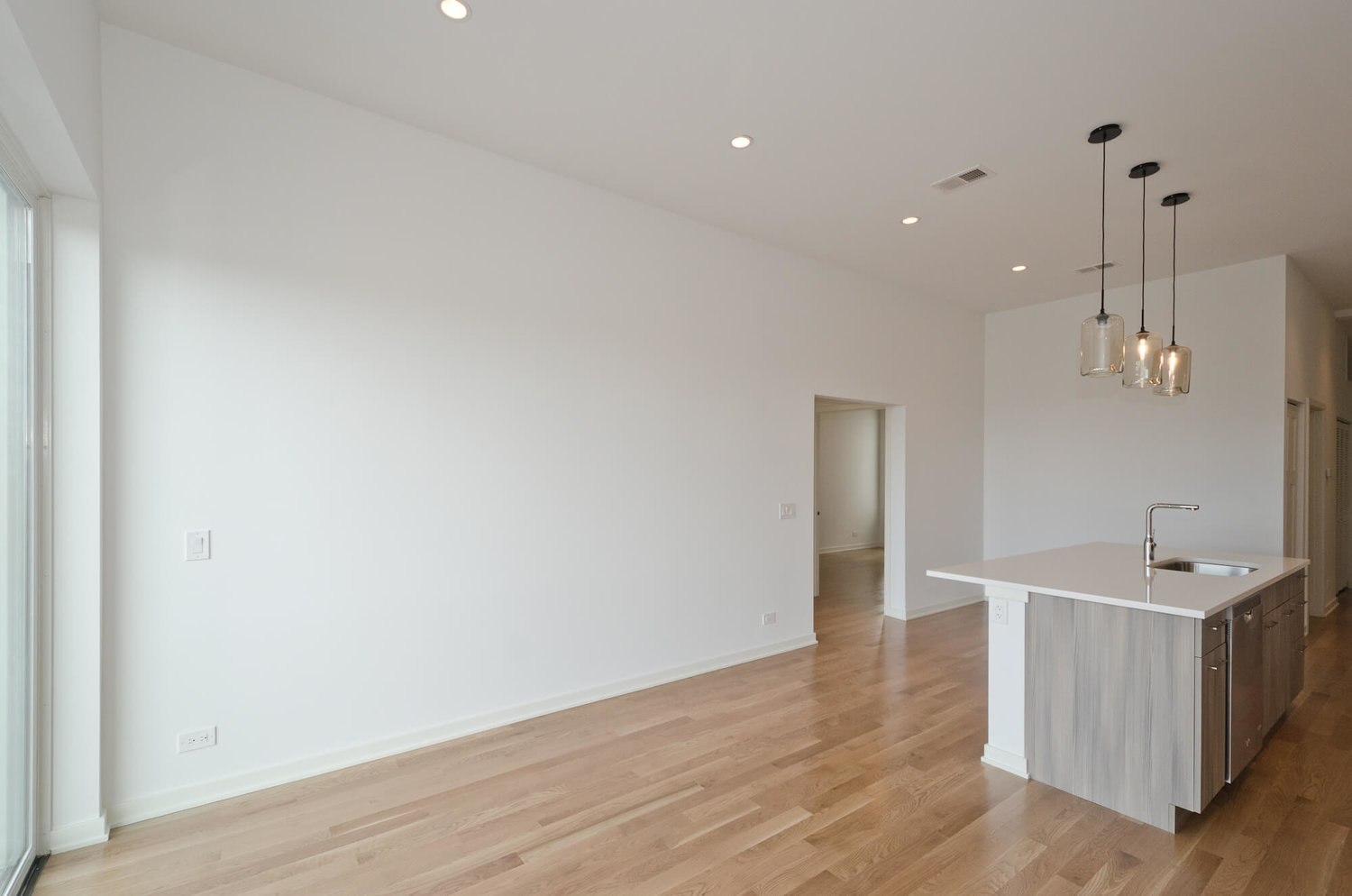 402 - Living Room