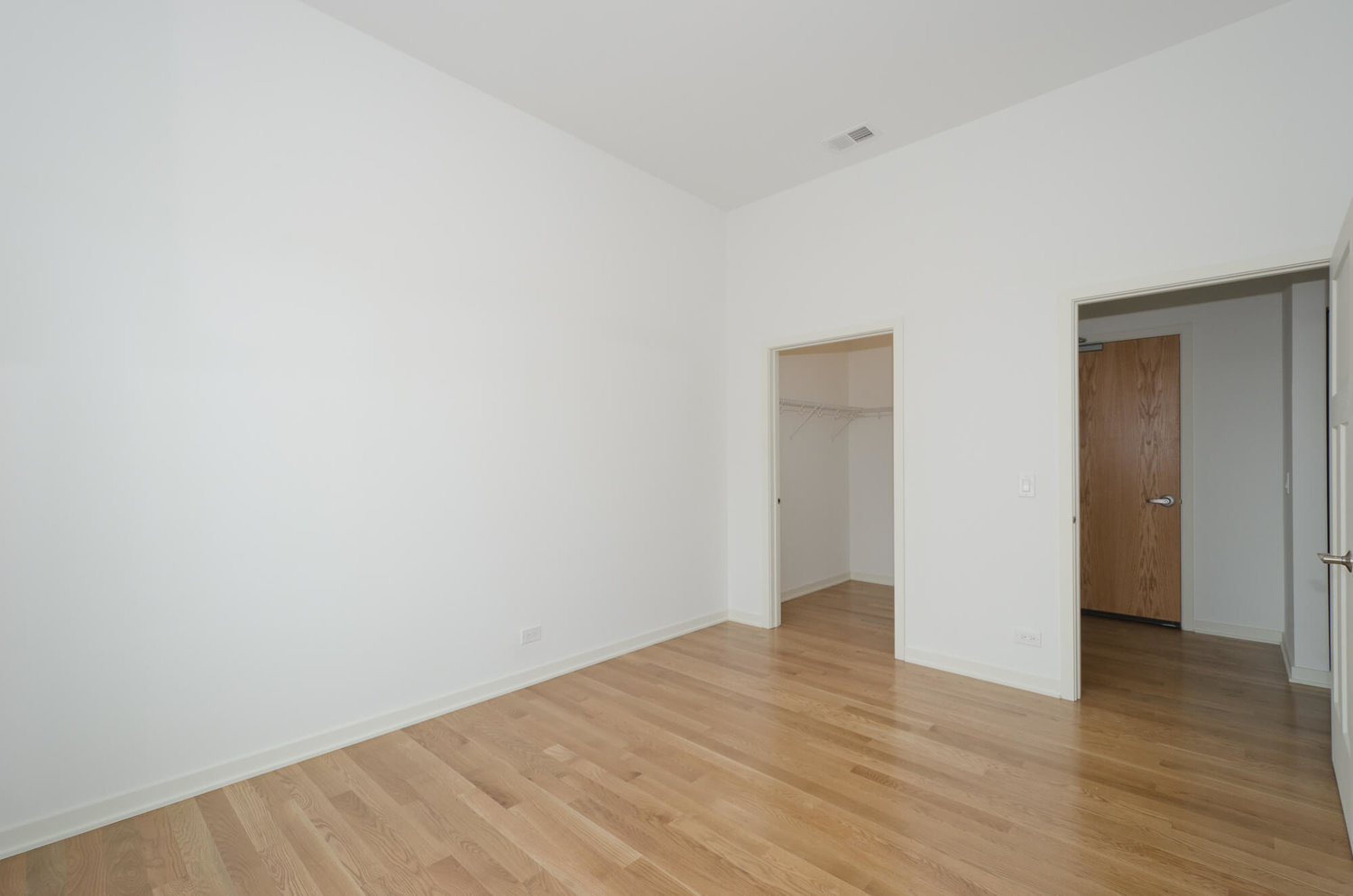402 - Master Bedroom