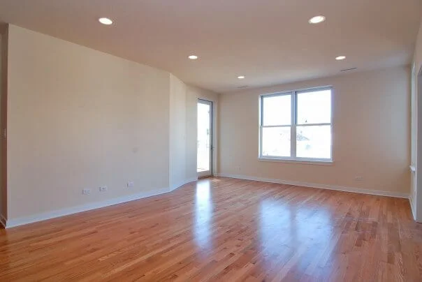 Chantico South, Unit 201 - Living